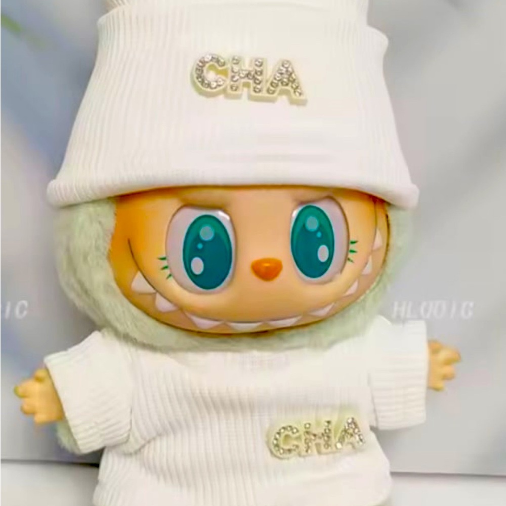 Labubu v3 2 piece outfit sweater and beanie rhinestone